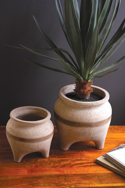 Set of 2 Terracotta Planters with Horizontal Brown Stripe