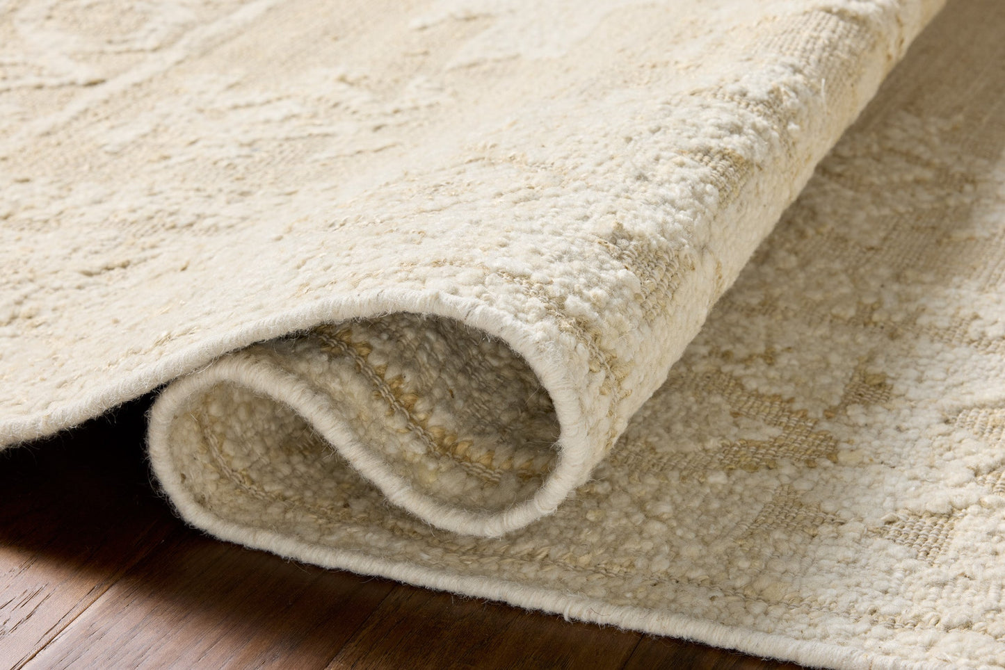 Loloi Alara Rug - Ivory / Natural