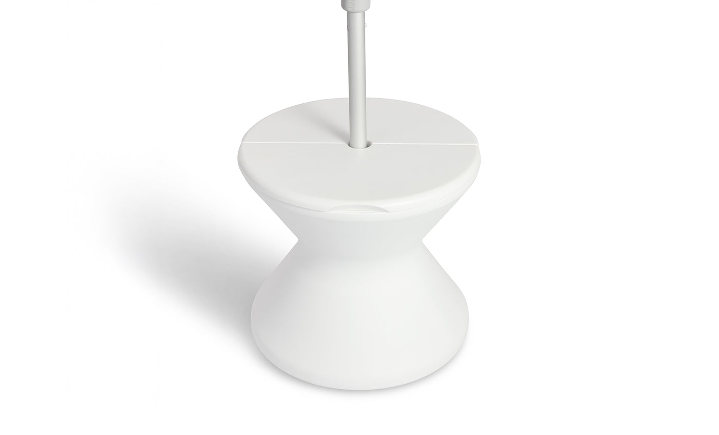 Ledge Lounger Signature Tall Ice Bin Side Table shown with umbrella accessory.
