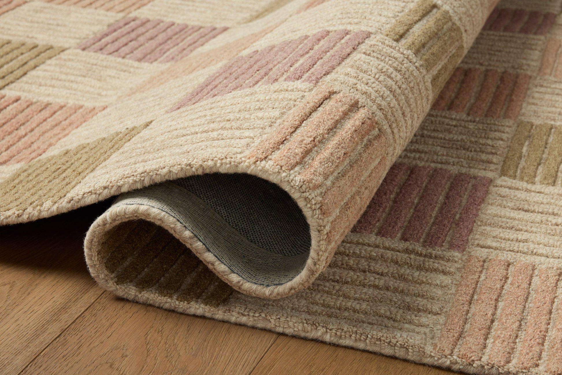 Loloi Madi Rug - Natural / Multi