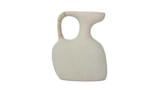 Vila 13 in Sculptural Vessel Cream White